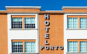 Porto Hotel Lazaro Cardenas